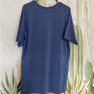 Lululemon Vent Breathe Short Sleeve T shirt